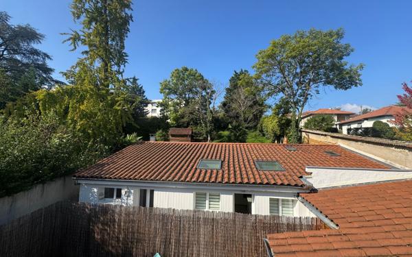 Maison à vendre    4 pièces • 112 m2 Champagne-au-Mont-d'Or