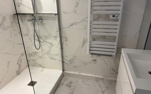 Maison à vendre    4 pièces • 112 m2 Champagne-au-Mont-d'Or