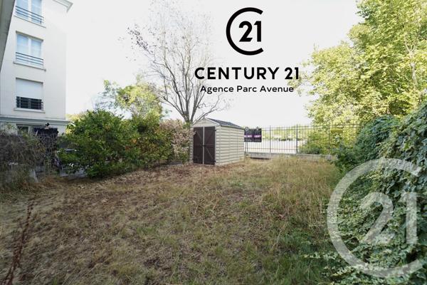 Appartement F2 à vendre  2 pièces - 43,22 m 2   BUSSY ST GEORGES  - 77