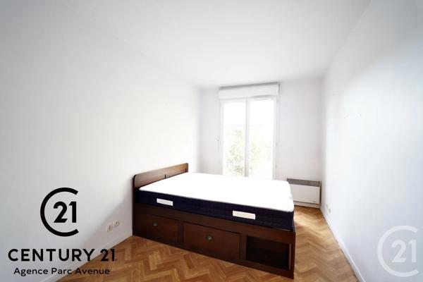 Appartement F2 à vendre  2 pièces - 43,22 m 2   BUSSY ST GEORGES  - 77
