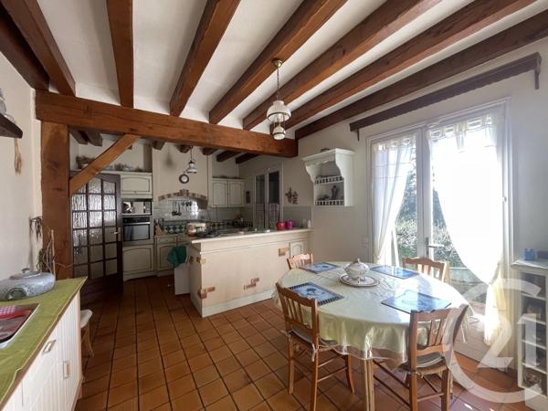 Maison à vendre  9 pièces - 285 m 2   MONTGIVRAY  - 36
