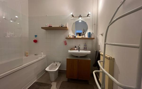 Appartement à vendre    2 pièces • 55 m2 Toulon