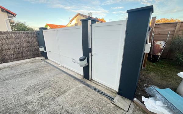 Maison à vendre    10 pièces • 854 m2 Narrosse