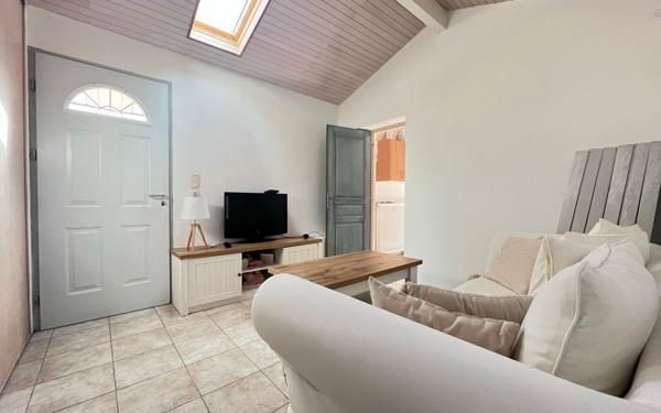 Maison à vendre    10 pièces • 854 m2 Narrosse