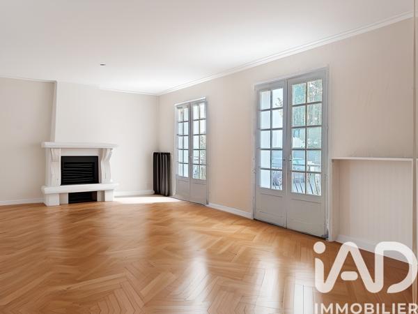 Maison à vendre 7 pièces 165 m² Le Bono
