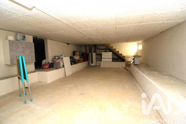 Maison à vendre 5 pièces 130 m² Bruyères-le-Châtel