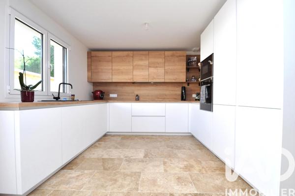Maison à vendre 5 pièces 130 m² Bruyères-le-Châtel