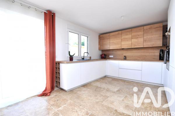 Maison à vendre 5 pièces 130 m² Bruyères-le-Châtel