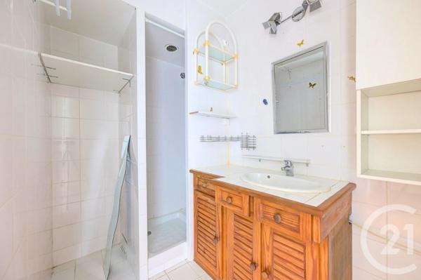Appartement Studio à vendre  1 pièce - 27,40 m 2   BOUSSY ST ANTOINE  - 91