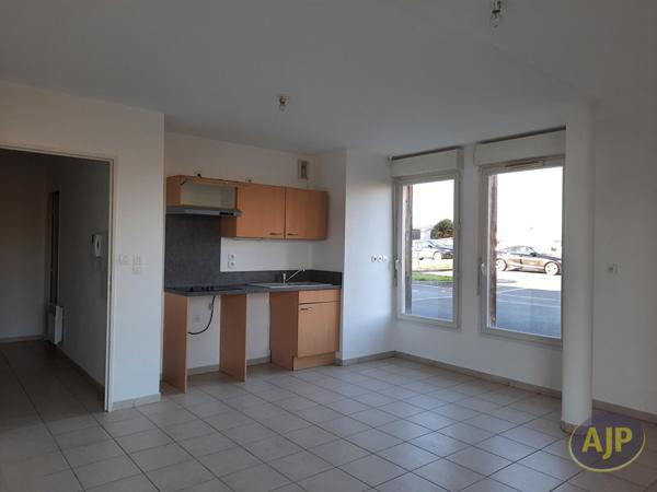 Vente appartement Pons : 58 000 € - AJP Immobilier Pons