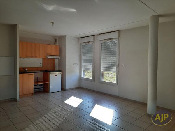 Vente appartement Pons : 58 000 € - AJP Immobilier Pons
