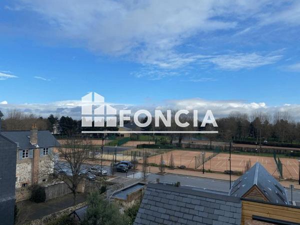 Location Appartement 3 pièces 53.21 m² - 80 RUE HAUTE Honfleur 14600
