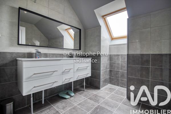 Maison à vendre 7 pièces 148,5 m² Magny-en-Vexin