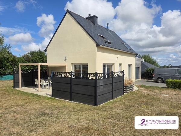 Maison agréable au coeur de Trézilidé