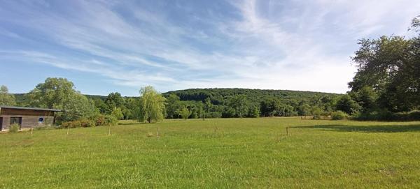 7 KM DE GUERIGNY - MAISON 160 M2 AVEC 3 HA