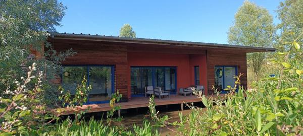 7 KM DE GUERIGNY - MAISON 160 M2 AVEC 3 HA