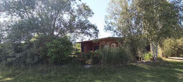 7 KM DE GUERIGNY - MAISON 160 M2 AVEC 3 HA