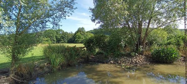 7 KM DE GUERIGNY - MAISON 160 M2 AVEC 3 HA