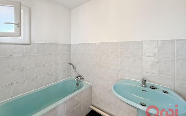 Appartement à vendre    4 pièces • 67,39 m2 La Seyne-sur-Mer