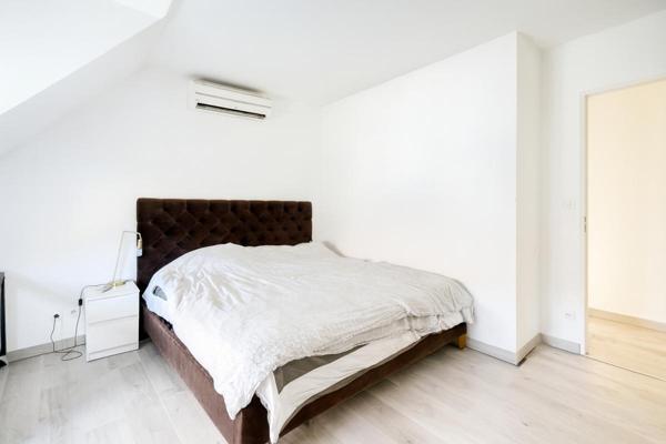 Maison Ecquevilly 5 pièce(s) 95 m2