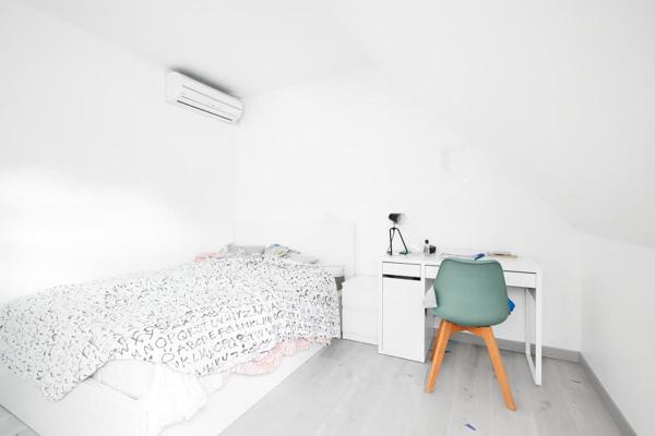 Maison Ecquevilly 5 pièce(s) 95 m2