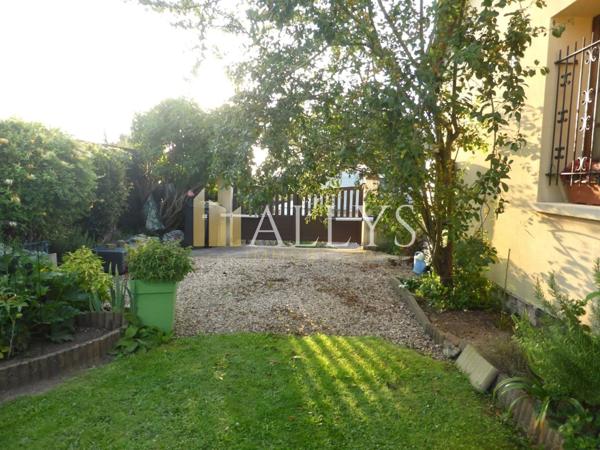 Charmante Maison Ancienne avec dépendances- Gisors