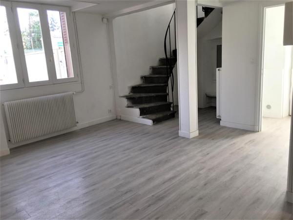 Maison 6 pièce(s) 5 chambre(s) 122.83 m²