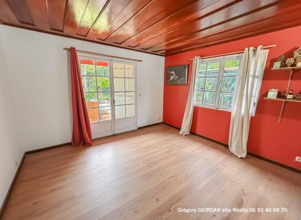 Grande Maison Familiale à rénover avec garage