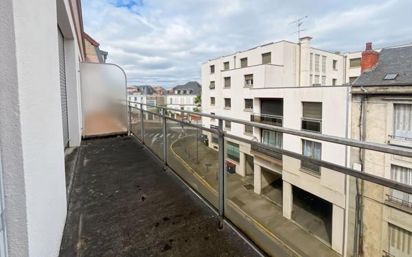 Appartement à vendre    2 pièces • 43,84 m2 Montluçon