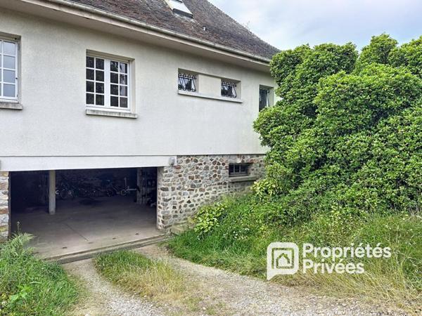 L'Aigle - Grande maison familiale, 7 chambres, plus de 4 000 m² de terrain
