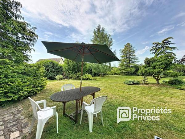 L'Aigle - Grande maison familiale, 7 chambres, plus de 4 000 m² de terrain