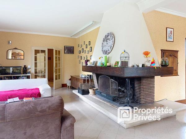 L'Aigle - Grande maison familiale, 7 chambres, plus de 4 000 m² de terrain