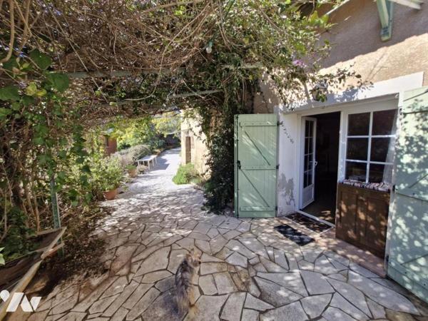 Maison de Hameau avec dépendances et maisonnette indépendante