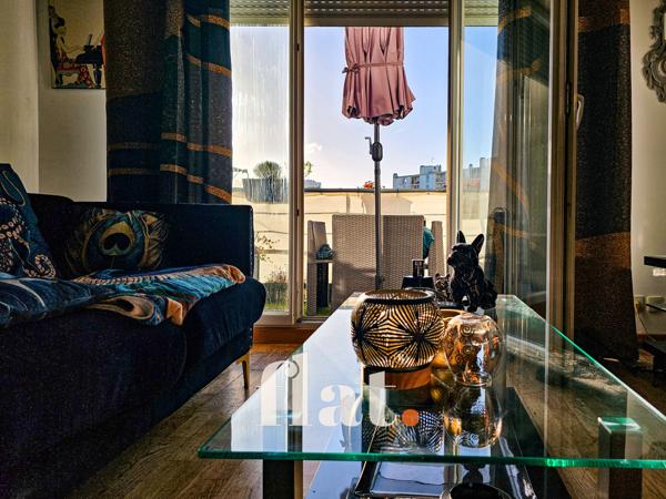 Appartement
                                                                                                                                                                                                                                                                                                                        2 pièce(s)                                                                                                                                                                                                          1 chambre(s)                                                                                                                                                                                                          52.5  m²