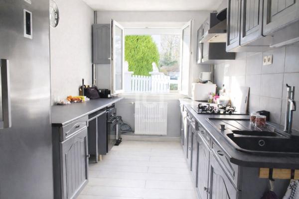 À Vendre ! Exclusivité "Amanda", jolie maison familiale, 95 m2, 3 chambres