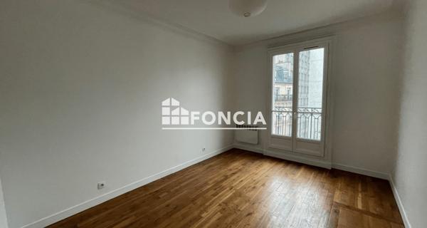 Location Appartement 3 pièces 52.7 m² - Paris 75015