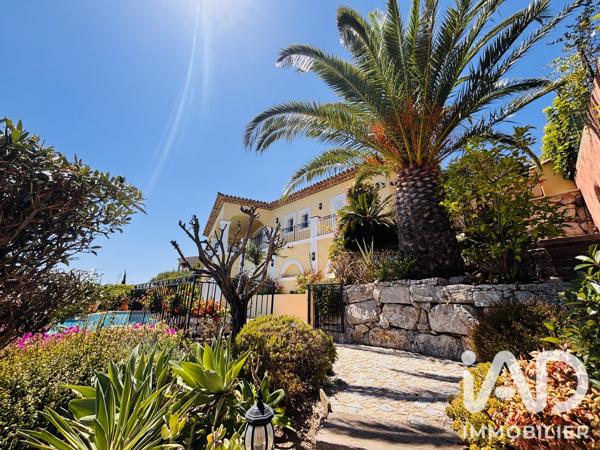 Maison (prestige) à vendre 7 pièces 207 m² Cavalaire-sur-Mer