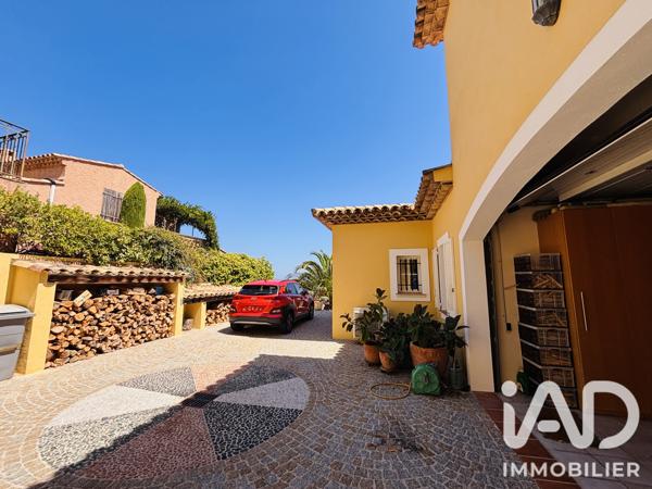 Maison (prestige) à vendre 7 pièces 207 m² Cavalaire-sur-Mer