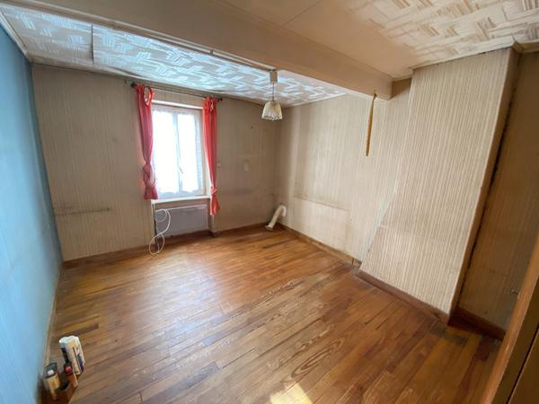Maison Montmaur 4 pièce(s) 84.80 m2