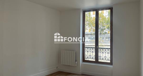 Location Appartement 3 pièces 48.52 m² - Paris 75009