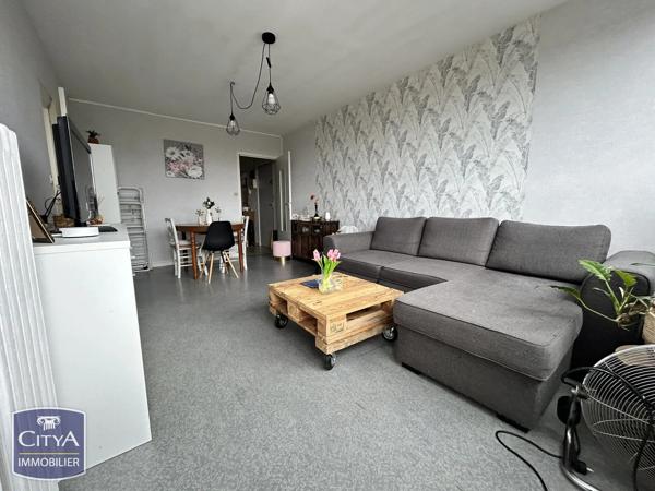 Appartement à vendre 4 pièces 78.85m² Allonnes (72700)
