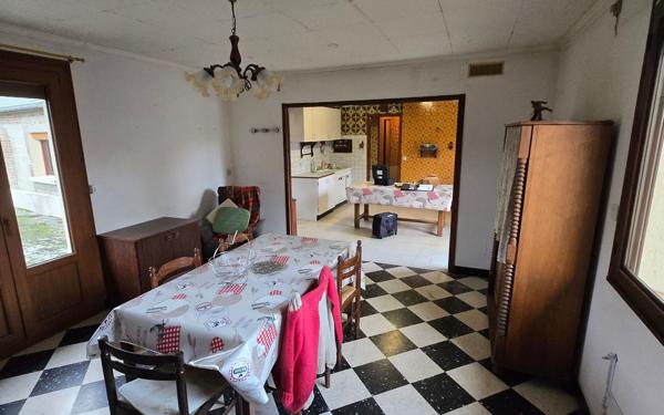 Maison à vendre    6 pièces • 115 m2 Oust-Marest