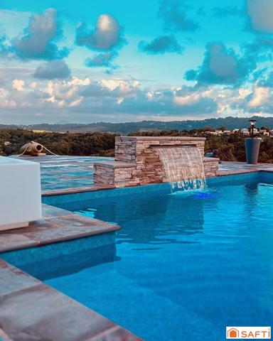 Maison à Trinité : vue mer imprenable et piscine