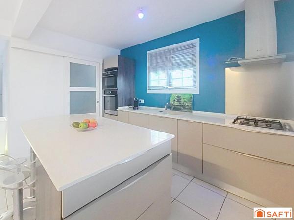 Maison à Trinité : vue mer imprenable et piscine