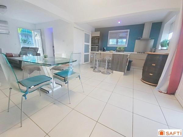 Maison à Trinité : vue mer imprenable et piscine