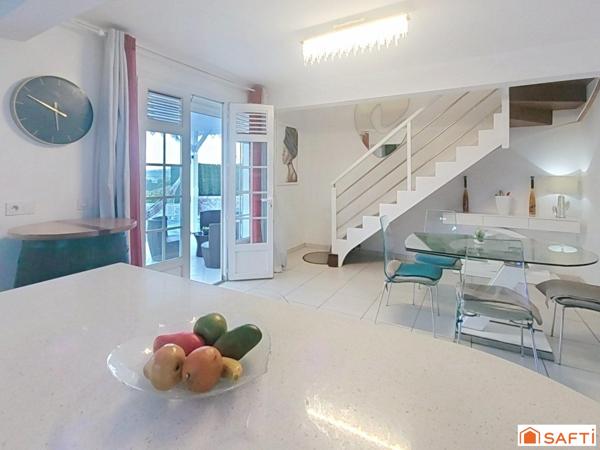 Maison à Trinité : vue mer imprenable et piscine