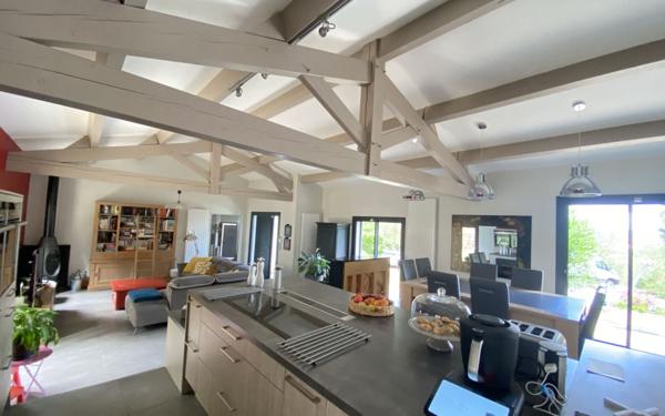 Maison à vendre    5 pièces •  Limoux