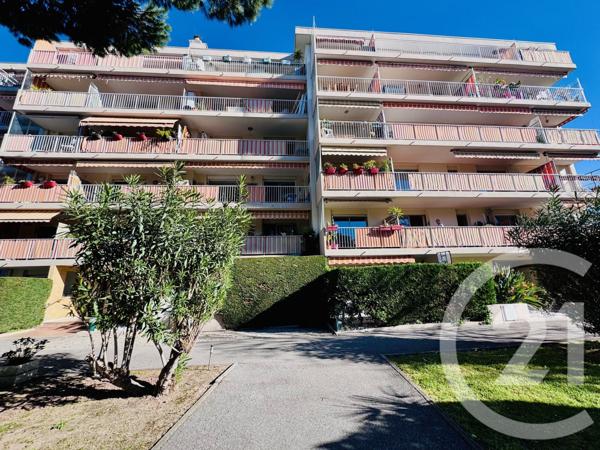 Appartement F3 à vendre  3 pièces - 62,70 m2 CANNES LA BOCCA - 06