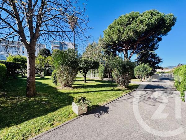 Appartement F3 à vendre  3 pièces - 62,70 m2 CANNES LA BOCCA - 06