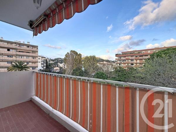 Appartement F3 à vendre  3 pièces - 62,70 m2 CANNES LA BOCCA - 06
